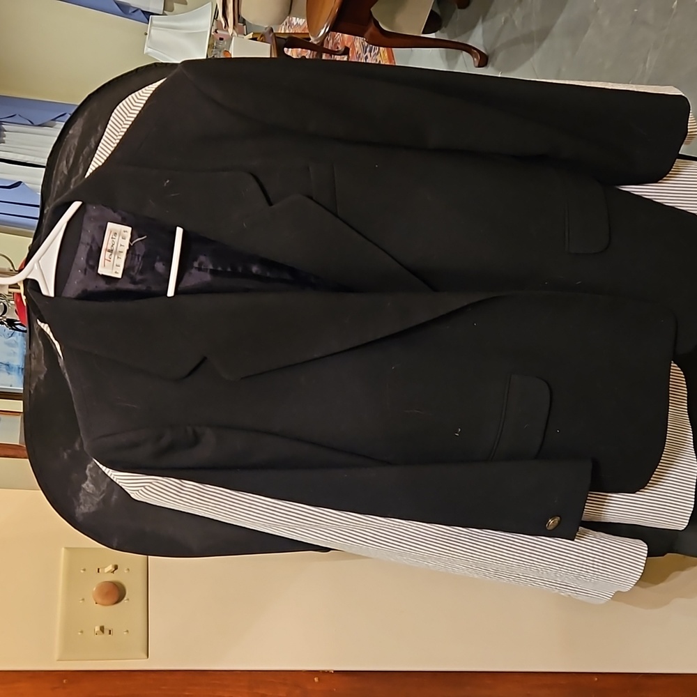 100% wool petite size small jacket/blazer from Talbots